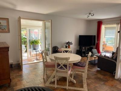 For sale CENTRE VILLE 3 rooms 70 m2 Herault (34140) photo 3