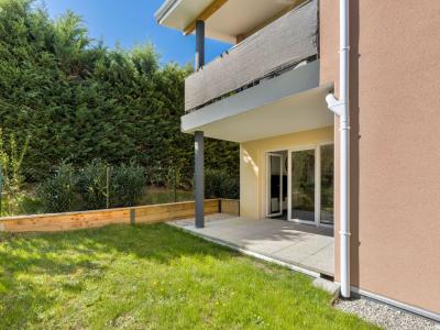 For sale 3 rooms 66 m2 Rhone (69360) photo 0