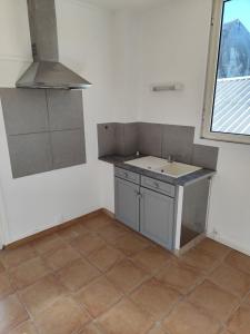 For sale AIX NORD 1 room 28 m2 Bouches du Rhone (13860) photo 1