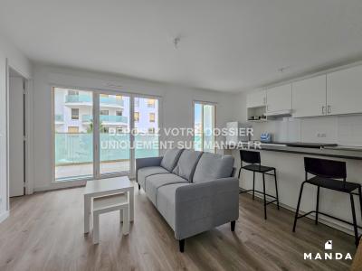 For rent Rueil-malmaison 2 rooms 45 m2 Hauts de Seine (92500) photo 0