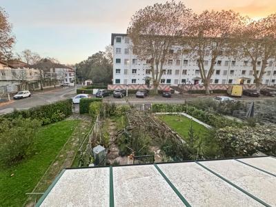 For sale Bayonne 4 rooms 82 m2 Pyrenees atlantiques (64100) photo 4