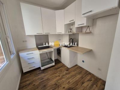 For sale Puyloubier 4 rooms 70 m2 Bouches du Rhone (13114) photo 1