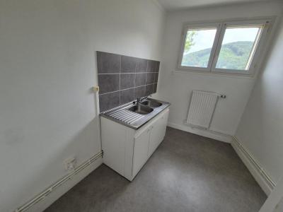 Louer Appartement Bogny-sur-meuse 511 euros
