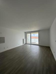 For rent Chapelle-saint-luc 2 rooms 43 m2 Aube (10600) photo 3
