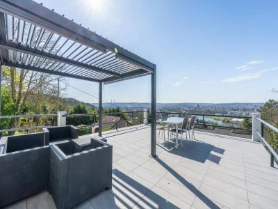 For sale Limay 4 rooms 145 m2 Yvelines (78520) photo 2