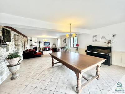 For sale Fontaine-le-comte 6 rooms 213 m2 Vienne (86240) photo 0