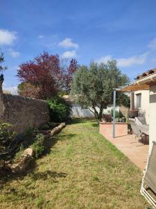 For sale AU CALME 6 rooms 119 m2 Aude (11200) photo 1