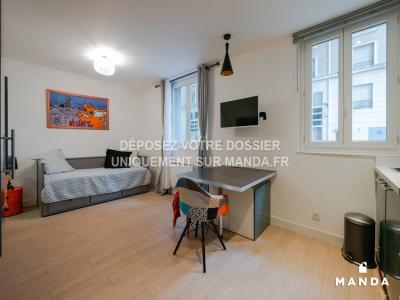 Louer Appartement 24 m2 Lyon-7eme-arrondissement