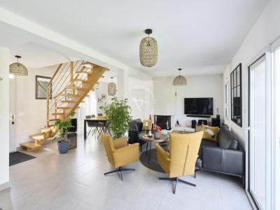 For sale Sautron 7 rooms 156 m2 Loire atlantique (44880) photo 1