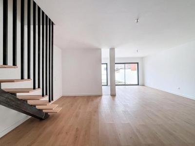 For sale Reims 6 rooms 140 m2 Marne (51100) photo 0