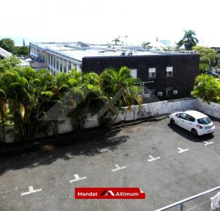 For sale Saint-pierre 17 rooms 300 m2 Reunion (97410) photo 1