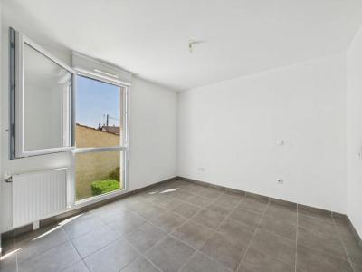 For sale Quincy-sous-senart 2 rooms 43 m2 Essonne (91480) photo 3