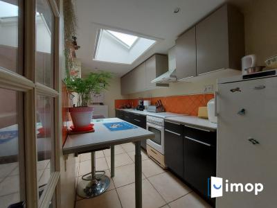 For sale Tourcoing 4 rooms 90 m2 Nord (59200) photo 4