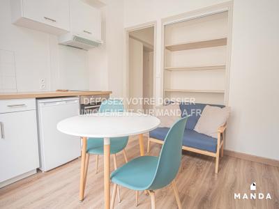 For rent Reims 2 rooms 26 m2 Marne (51100) photo 1