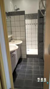 For rent Avignon 3 rooms 51 m2 Vaucluse (84000) photo 4