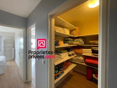 For sale Lille 4 rooms 97 m2 Nord (59000) photo 4