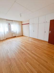 For sale Chalons-en-champagne 8 rooms 180 m2 Marne (51000) photo 4