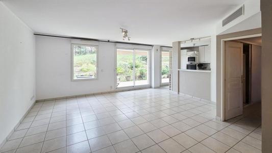 For sale Hyeres 3 rooms 72 m2 Var (83400) photo 2