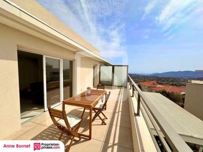 Acheter Appartement 86 m2 Grasse