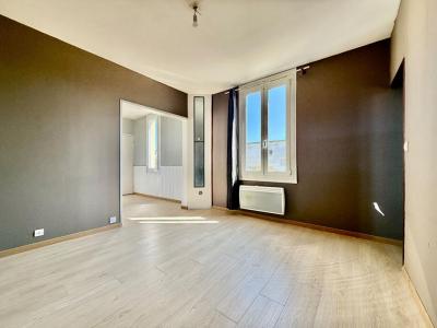 For sale Caen 2 rooms 42 m2 Calvados (14000) photo 3