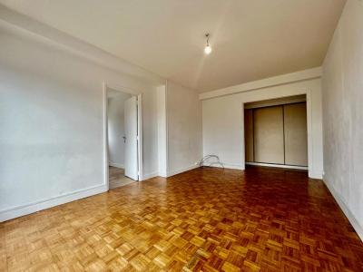 For sale Caen 3 rooms 60 m2 Calvados (14000) photo 3