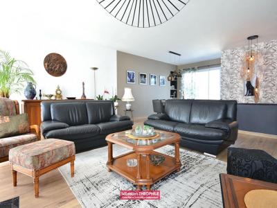 For sale Challans 6 rooms 194 m2 Vendee (85300) photo 4