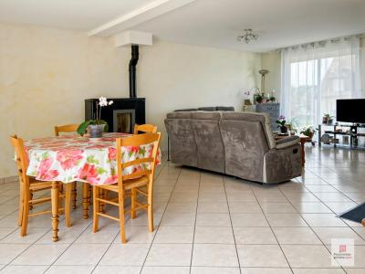 For sale Solesmes 7 rooms 129 m2 Sarthe (72300) photo 4