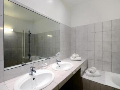 For sale Chatenay-malabry 4 rooms 90 m2 Hauts de Seine (92290) photo 3