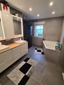 Acheter Maison  374400 euros