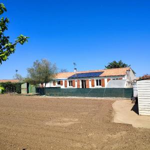 For sale 5 rooms 112 m2 Charente maritime (17770) photo 2