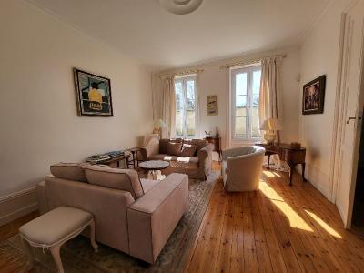 For sale 8 rooms 192 m2 Charente maritime (17400) photo 0