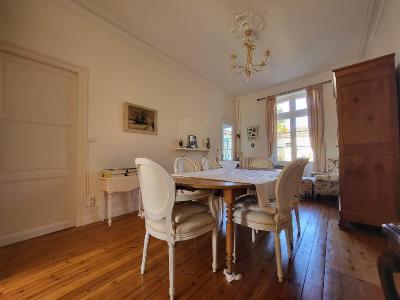 For sale 8 rooms 192 m2 Charente maritime (17400) photo 1