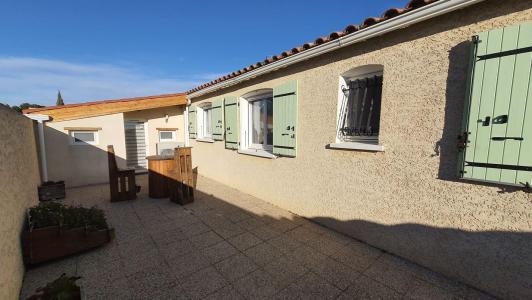 For sale A 20 MINUTES DE NARBONNE 5 rooms 105 m2 Aude (11200) photo 2
