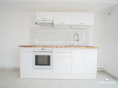 For rent Reims 3 rooms 69 m2 Marne (51100) photo 3