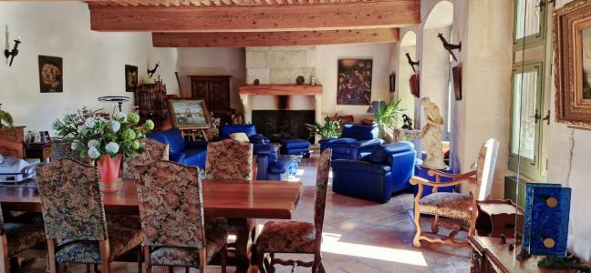 For sale Pernes-les-fontaines 16 rooms 592 m2 Vaucluse (84210) photo 0