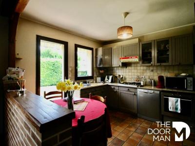 For sale Bourges 5 rooms 100 m2 Cher (18000) photo 2