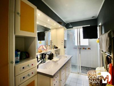 For sale Bourges 5 rooms 100 m2 Cher (18000) photo 3