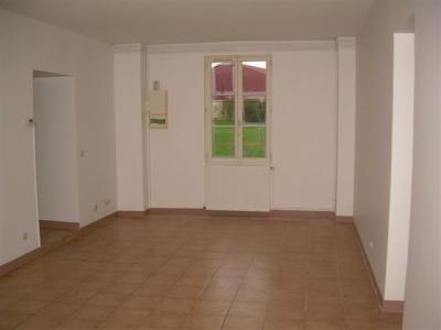 For rent Villeron 4 rooms 102 m2 Val d'Oise (95380) photo 2