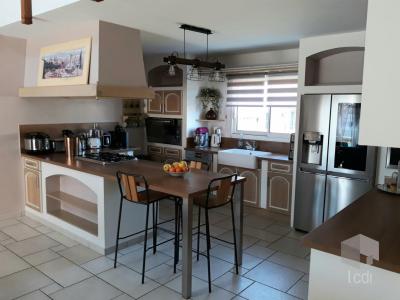 For sale Montelimar 6 rooms 196 m2 Drome (26200) photo 1