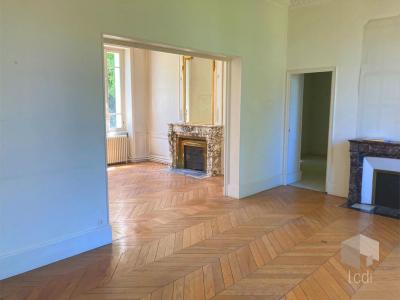 For sale Montelimar 14 rooms 318 m2 Drome (26200) photo 2