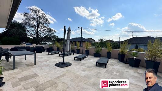 For sale Mions 8 rooms 150 m2 Rhone (69780) photo 0