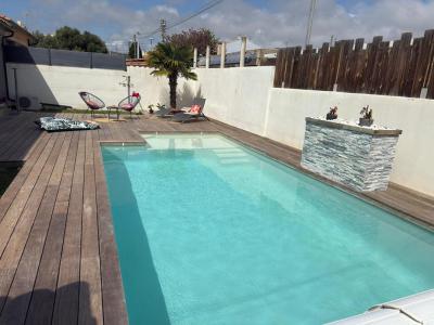 For sale Frontignan 9 rooms 211 m2 Herault (34110) photo 0