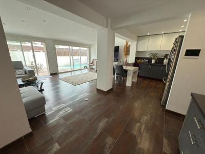 For sale Frontignan 9 rooms 211 m2 Herault (34110) photo 1