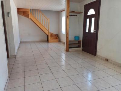 For sale Bubry 3 rooms 65 m2 Morbihan (56310) photo 2