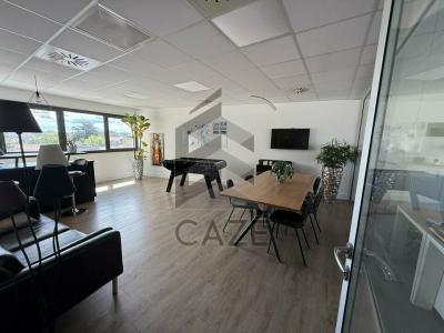 For rent Bordeaux 125 m2 Gironde (33000) photo 0