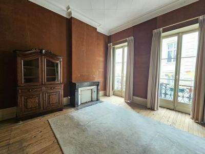 For rent Bordeaux 100 m2 Gironde (33300) photo 0