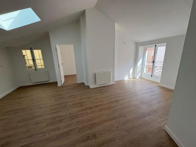 For rent Marseille-1er-arrondissement 2 rooms 43 m2 Bouches du Rhone (13001) photo 0