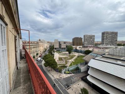 For rent Marseille-1er-arrondissement 2 rooms 46 m2 Bouches du Rhone (13001) photo 2