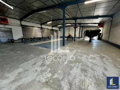 For rent Pontet 600 m2 Vaucluse (84130) photo 1