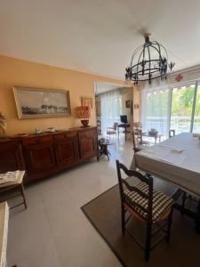 For sale Creusot 4 rooms 103 m2 Saone et loire (71200) photo 1
